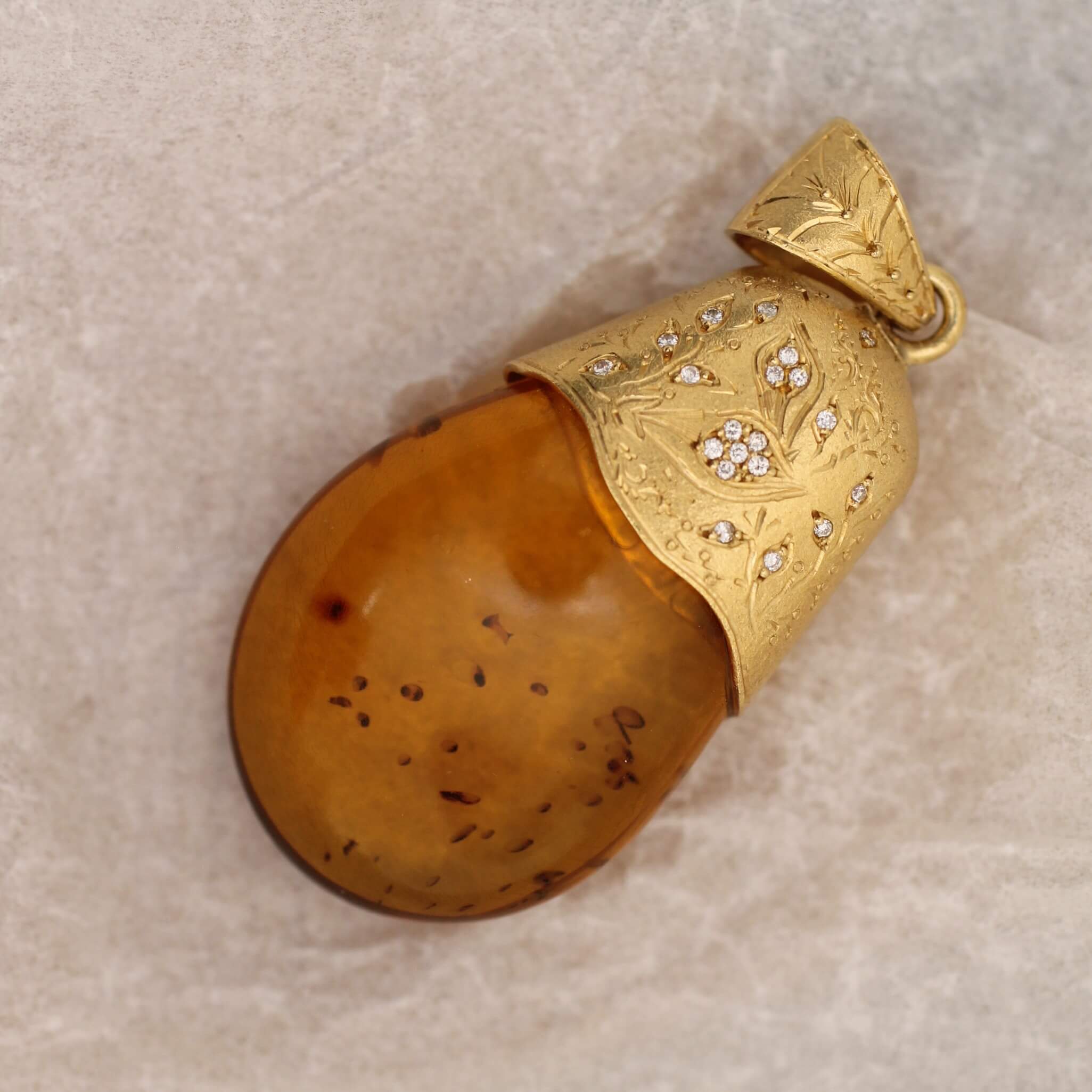 Gold, Amber and Diamonds Pendant