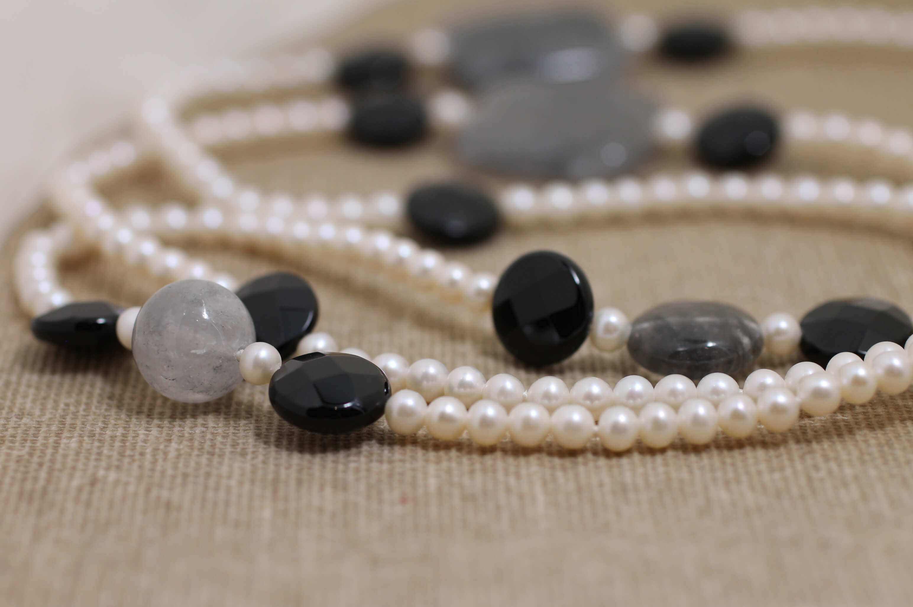 Pearls, Onyx and Quartz necklace